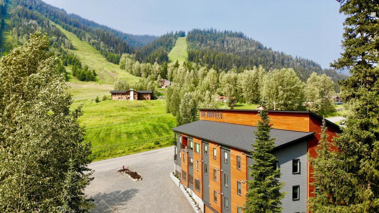 The Burfield Hotel Sun Peaks Kültér fotó